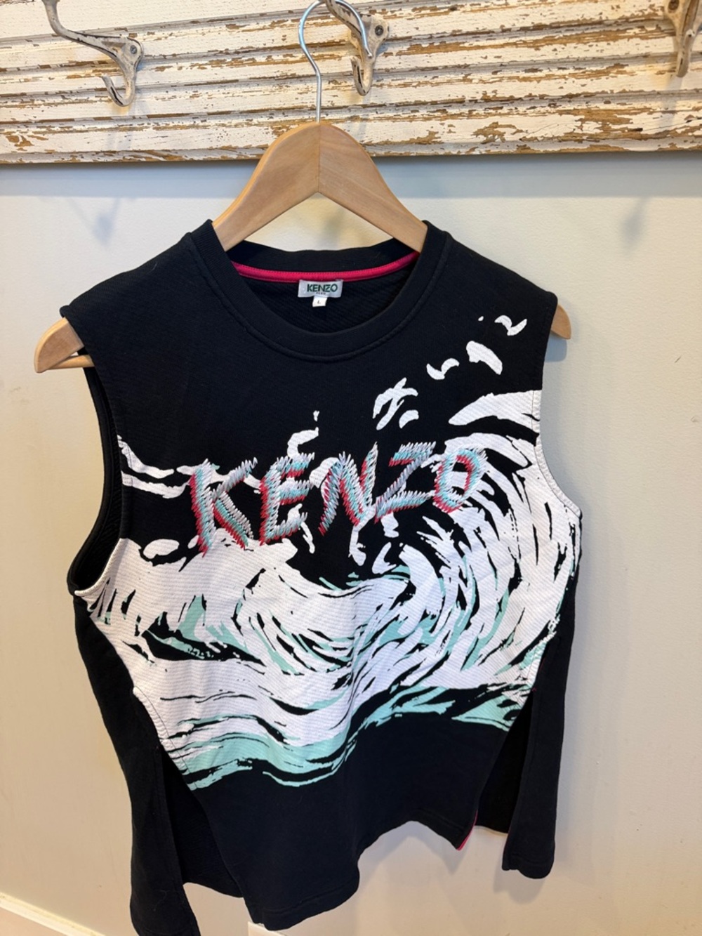 Kenzo Black‎ Sleeveless Wave Graphic Tee with Pastel Accents